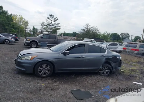 2011 Honda Accord 2.4 Se z USA, uszkodzony, nr VIN 1HGCP2F60BA028489